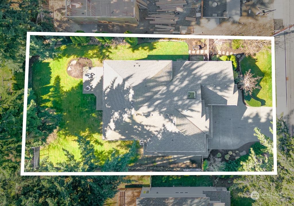 Photo of 12821 NE 104th Street, Kirkland, WA 98033 (MLS # 2212163)