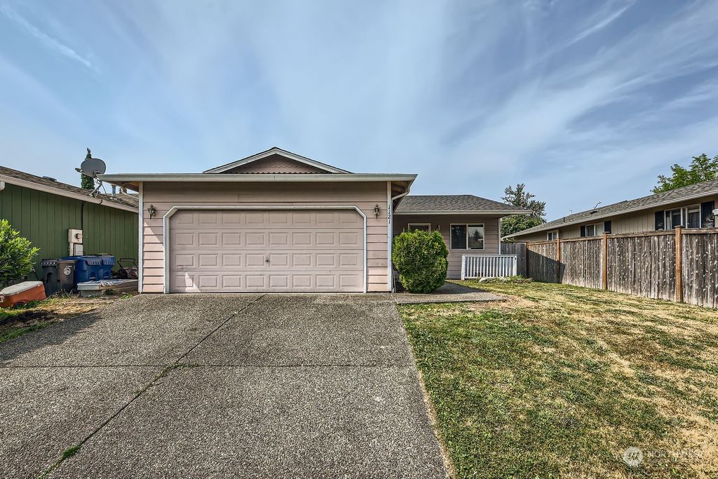 Photo of 1121 Merea Lane, Sultan, WA 98294 (MLS # 2277551)