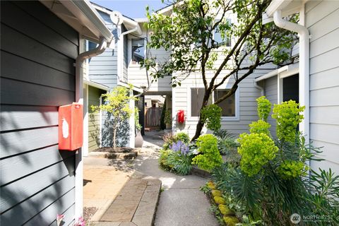 MLS: 2364836