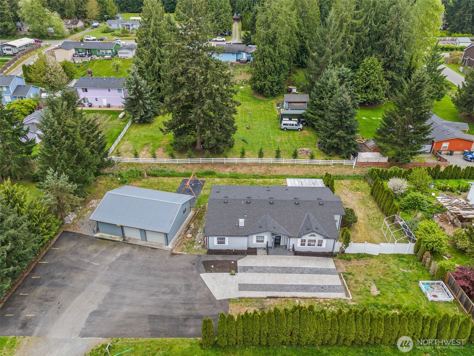 12510 209th Ave E