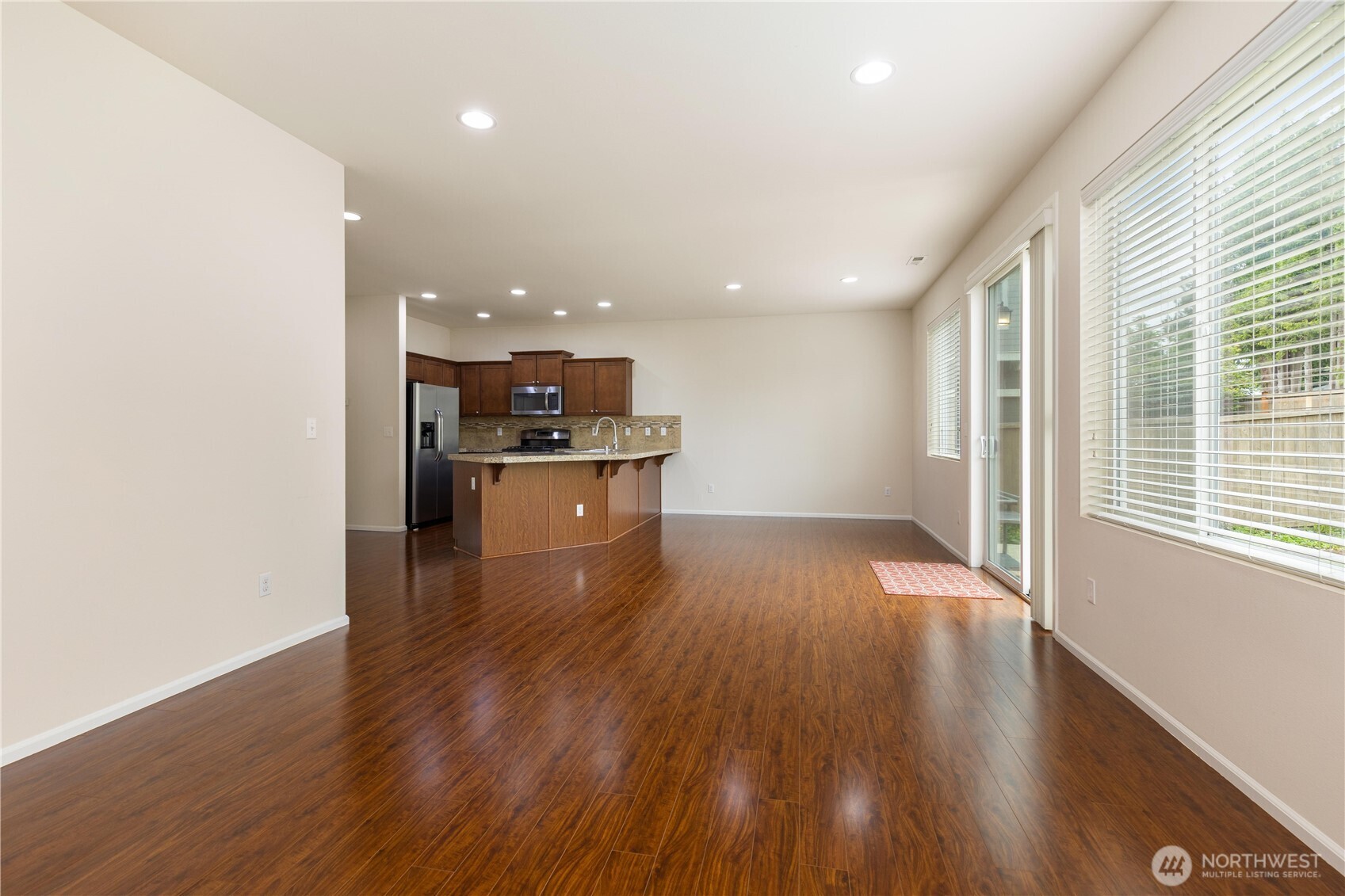 3906 S 380th Place