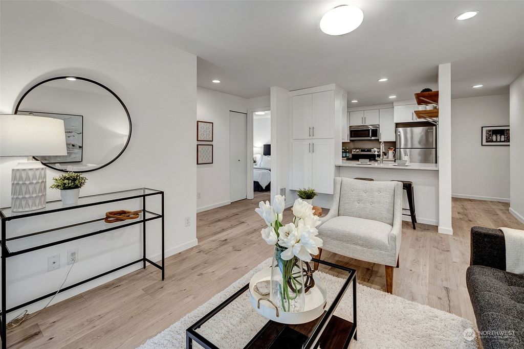 Photo of 160 Lee Street #107, Seattle, WA 98109 (MLS # 2324583)