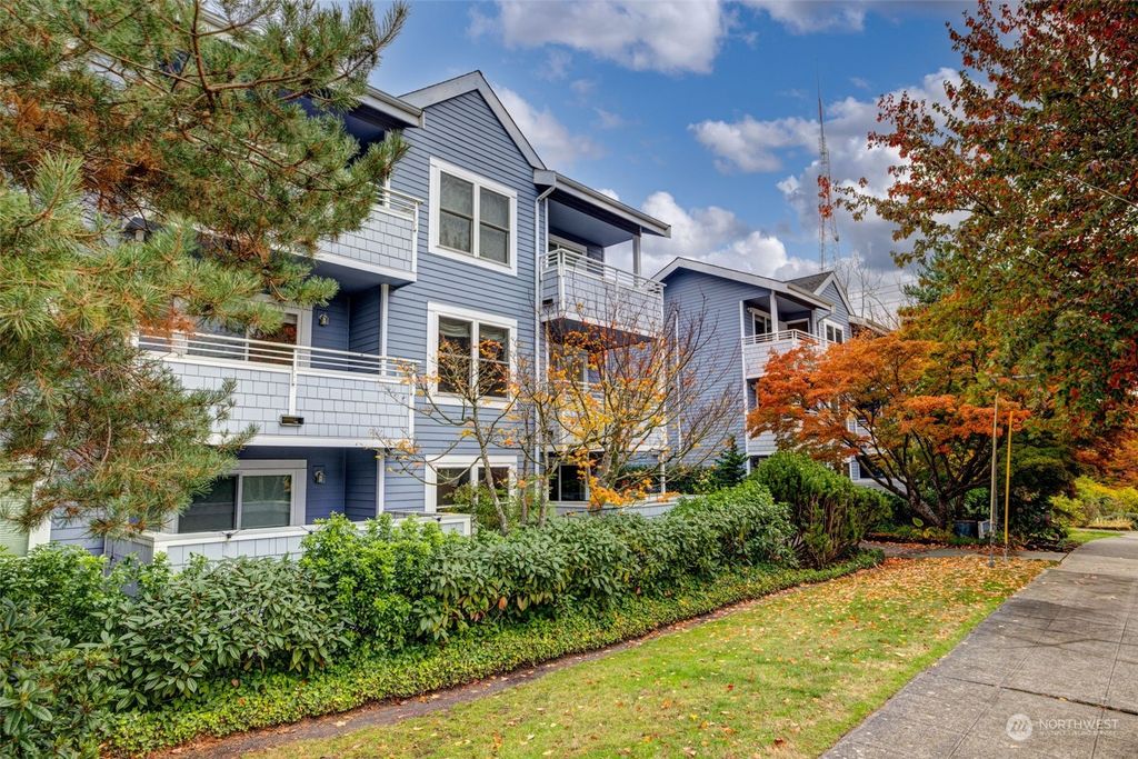 Photo of 160 Lee Street #107, Seattle, WA 98109 (MLS # 2324583)