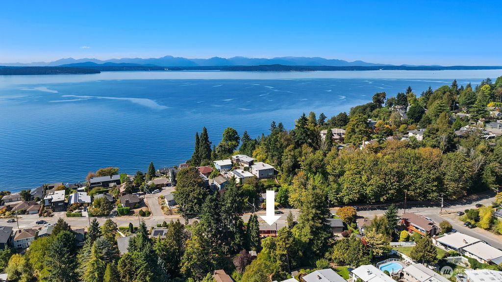 Photo of 6726 48th Avenue SW, Seattle, WA 98136 (MLS # 2432554)