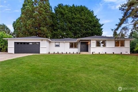 Photo of 31446 28th Place SW, Federal Way, WA 98023 (MLS # 2575466)