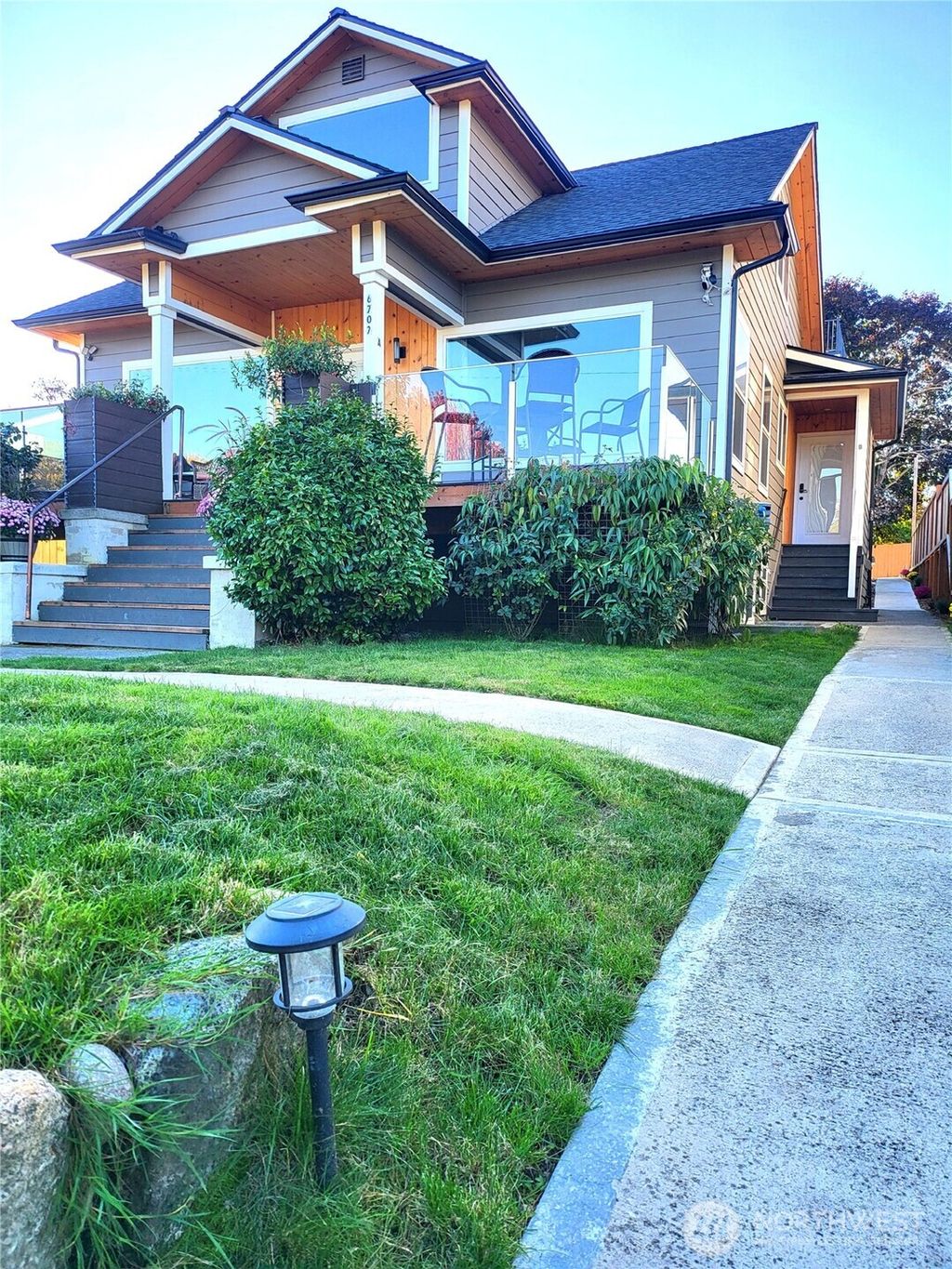 Photo of 6707 Aurora Avenue N, Seattle, WA 98103 (MLS # 2445915)