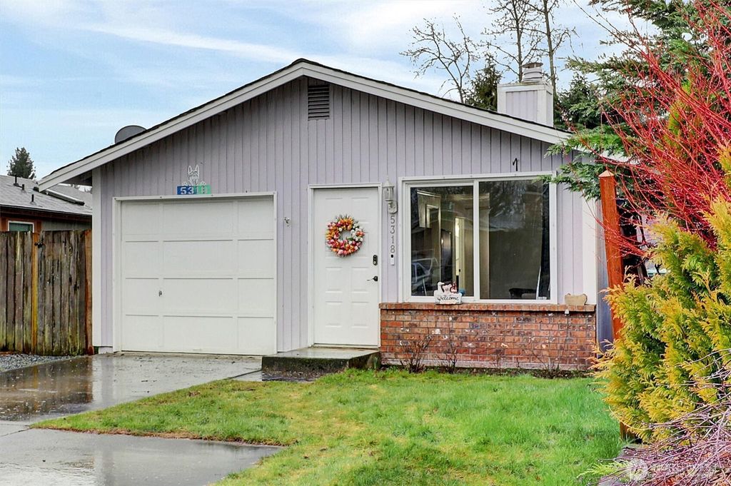 Photo of 5318 101st Place NE, Marysville, WA 98270 (MLS # 2335706)