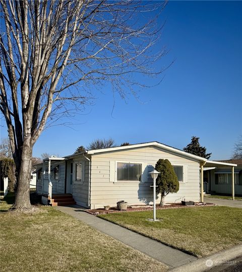 961 SE Scenic View Dr, College Place, WA 99324 - MLS#: 2325922