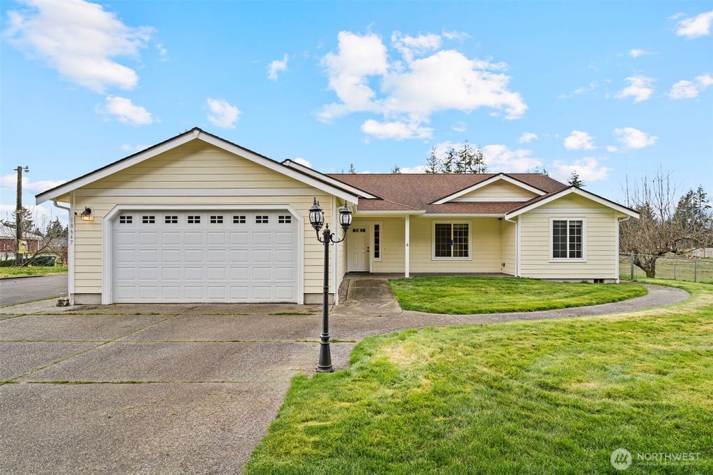 Photo of 18647 Joselyn Street SW, Rochester, WA 98579 (MLS # 2476663)