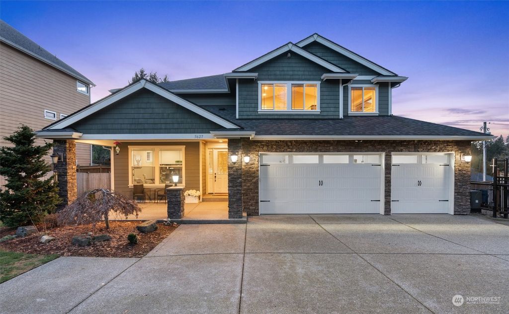 Photo of 5627 NE 24th Street, Renton, WA 98059 (MLS # 2027213)