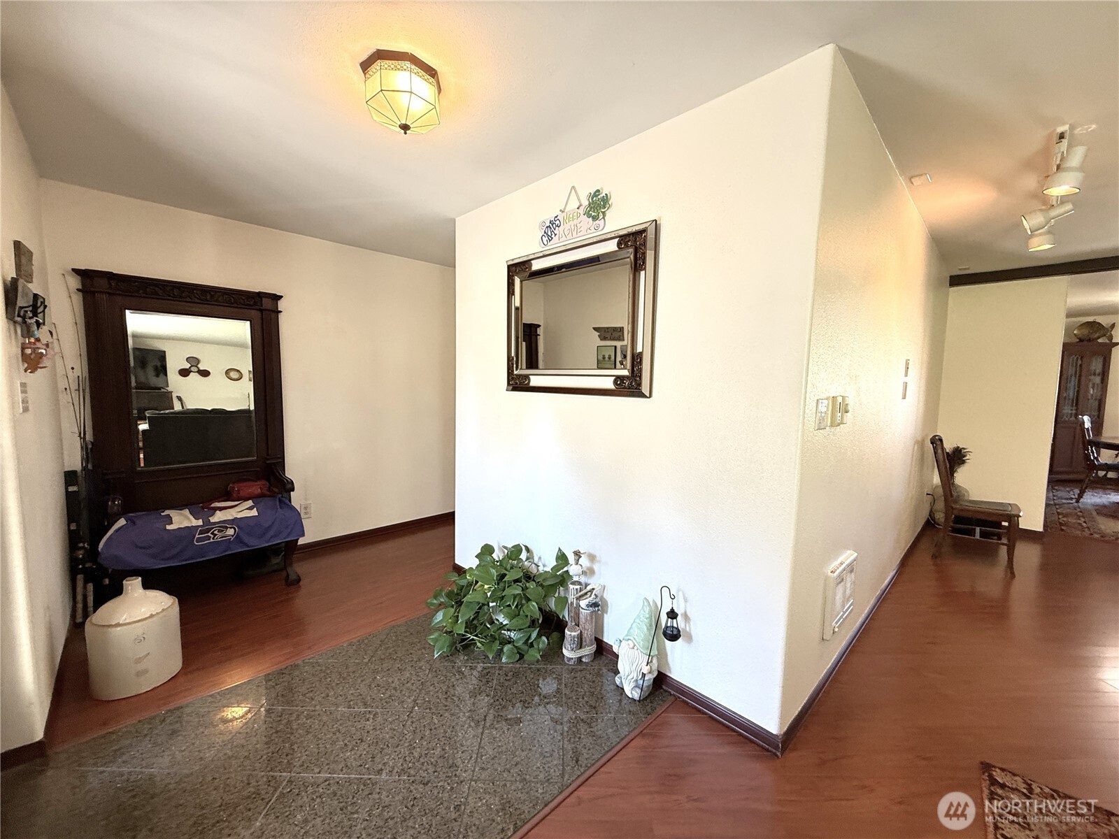 356 N Butter Clam Street SW