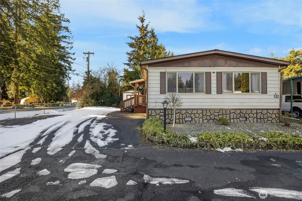 Photo of 11622 Silver Lake Road #84, Everett, WA 98208 (MLS # 2330978)