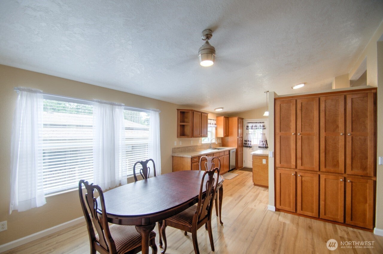 1205 Marion Street 22