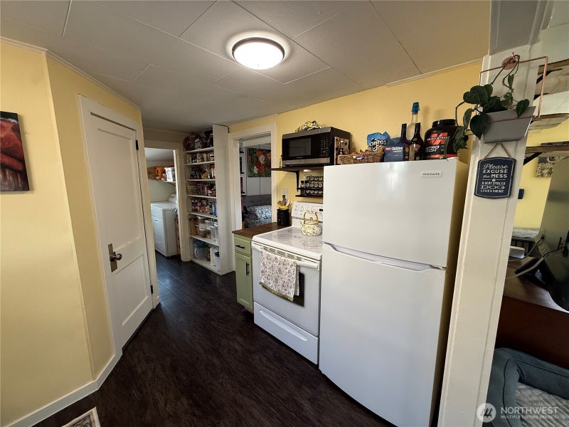 417 W Clay