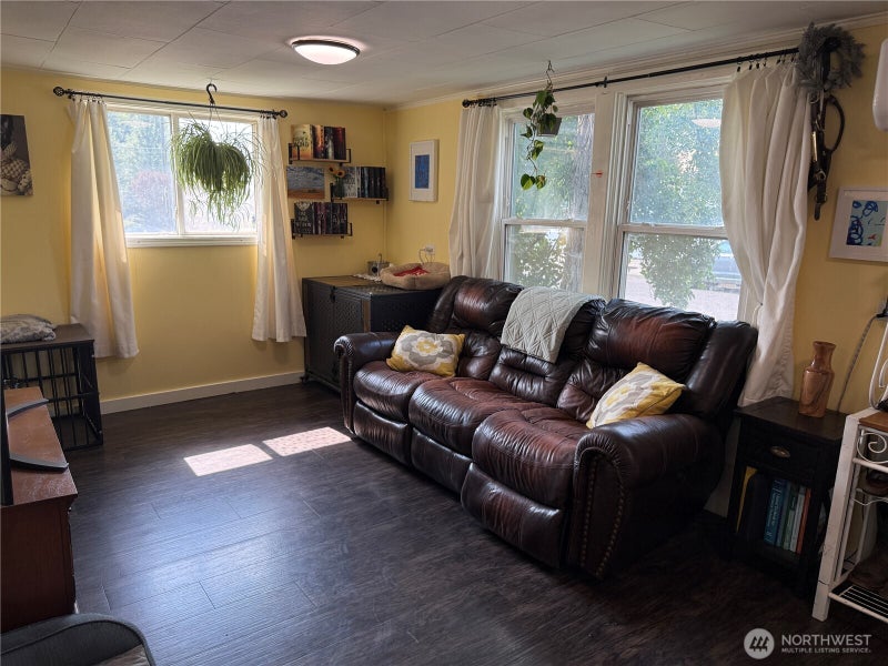 417 W Clay