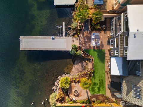 14014 Riviera Place NE Seattle WA 98125