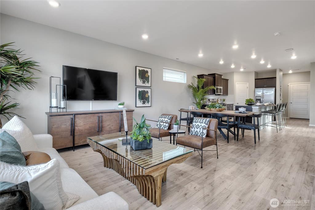 Photo of 14027 179th Street Ct E, Puyallup, WA 98374 (MLS # 2568963)