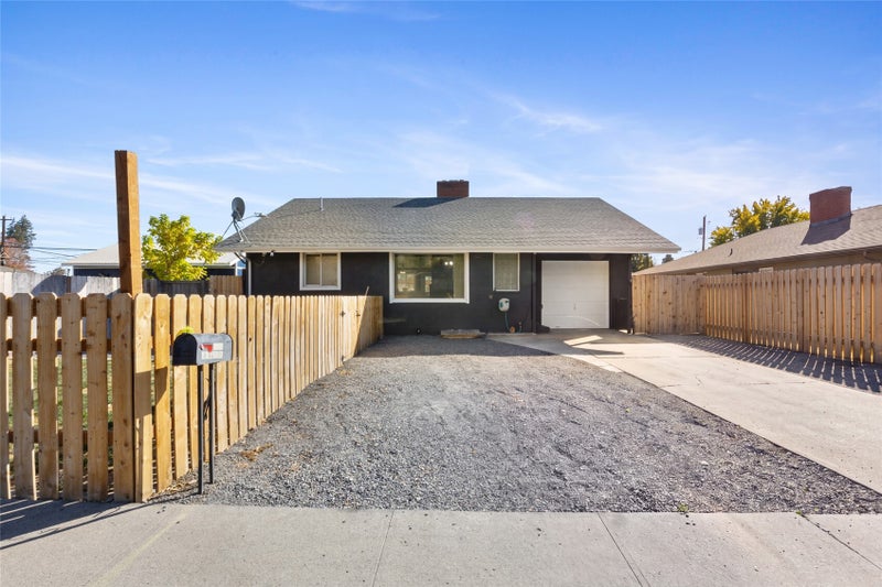 1218 SW D Street