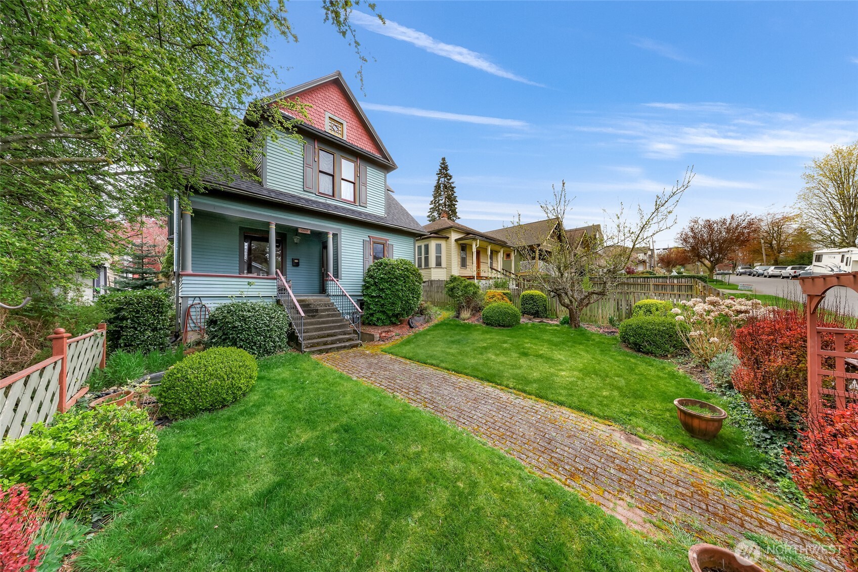 1328 Franklin Street