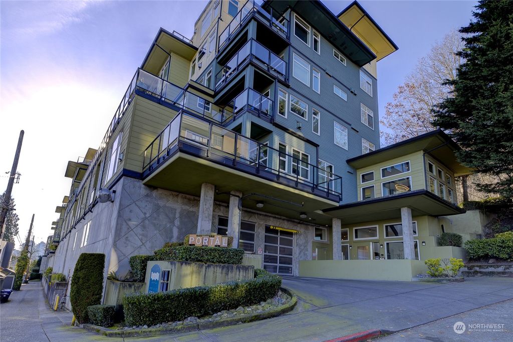 Photo of 655 Crockett Street #B404, Seattle, WA 98109 (MLS # 2324439)