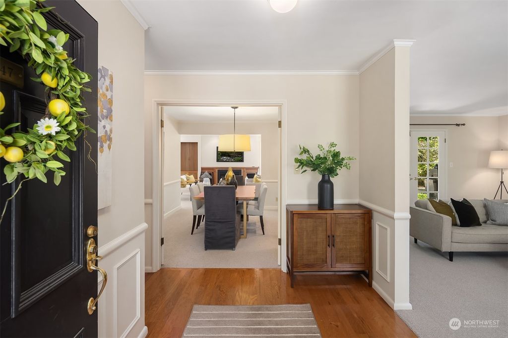Photo of 5747 63rd Avenue NE, Seattle, WA 98105 (MLS # 2248788)