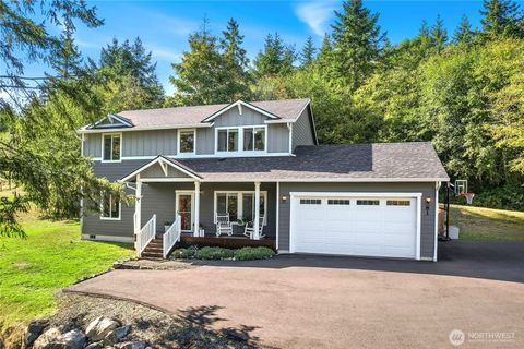 81 E Bay Heights Drive Allyn WA 98524