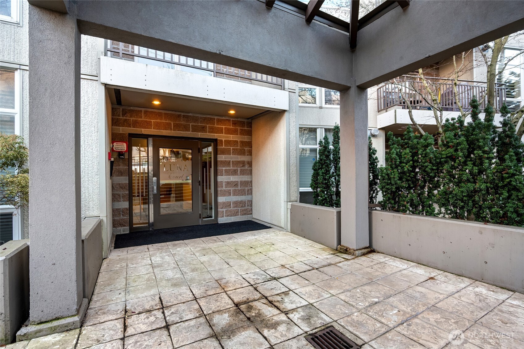 3221 SW Avalon Way 313