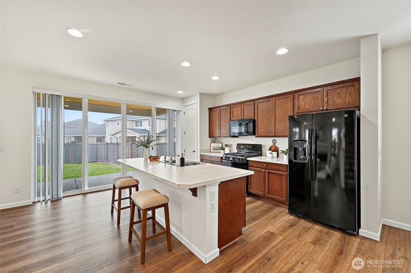 12605 176th Street E