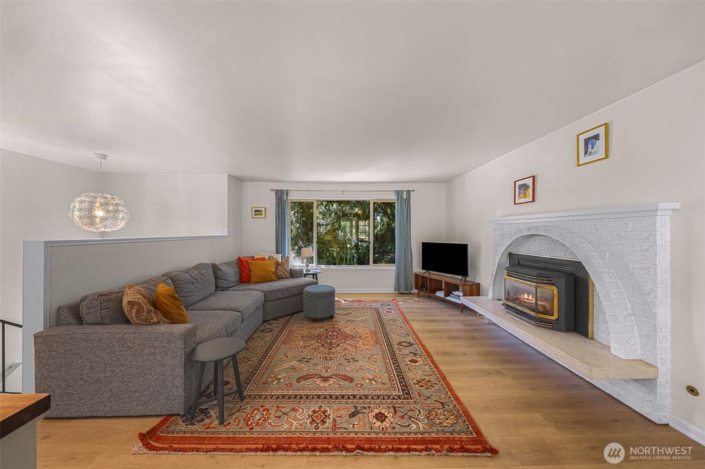 Photo of 24131 104th Avenue W, Edmonds, WA 98020 (MLS # 2574948)
