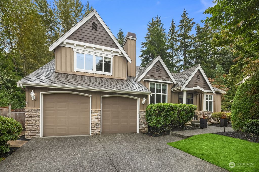 Photo of 2526 206th Place NE, Sammamish, WA 98074 (MLS # 2295409)
