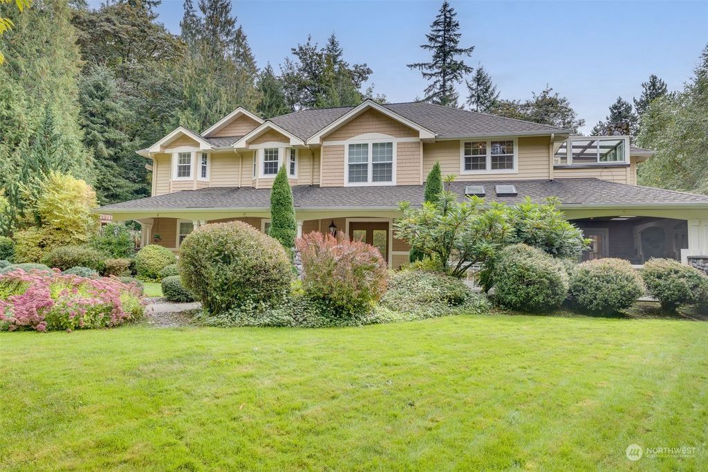 Photo of 21011 NE 115th Street, Redmond, WA 98053 (MLS # 2288926)