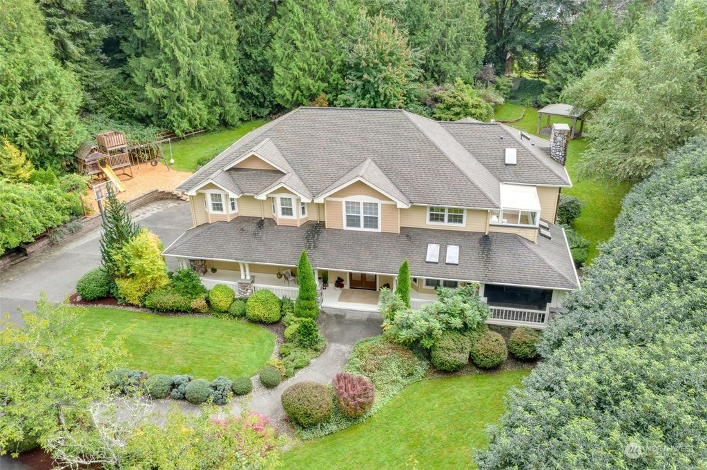 Photo of 21011 NE 115th Street, Redmond, WA 98053 (MLS # 2288926)