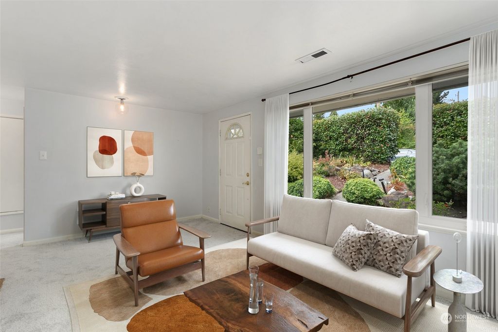 Photo of 9816 Linden Avenue N, Seattle, WA 98103 (MLS # 2257502)