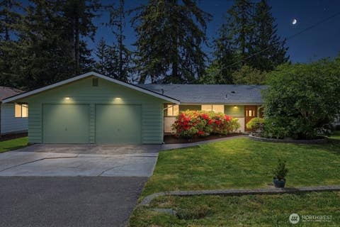 Photo of 11028 23rd Drive SE, Everett, WA 98208 (MLS # 2536973)