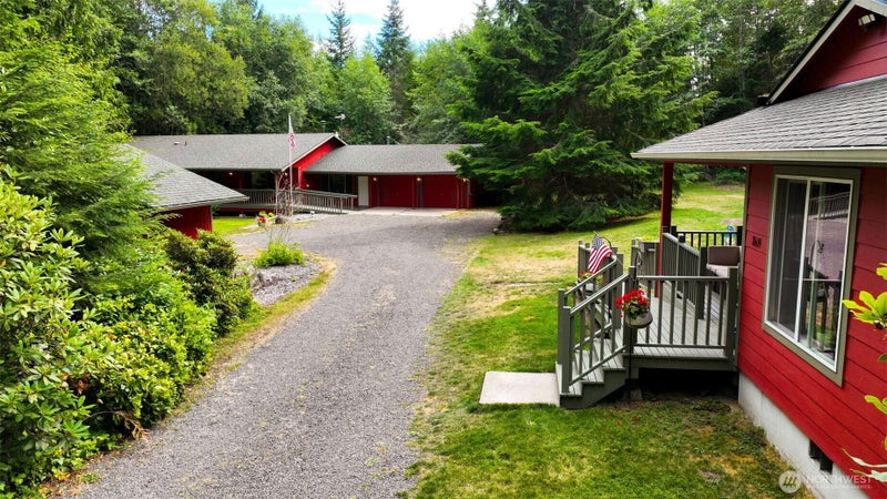 21611 Port Gamble Road NE