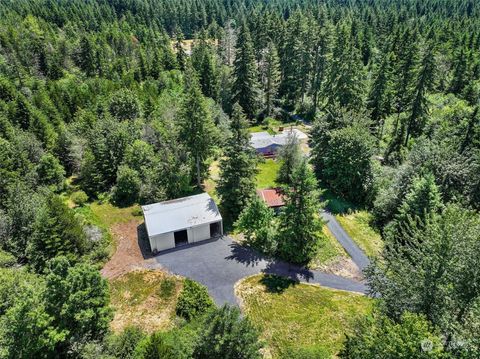 A home in Yelm