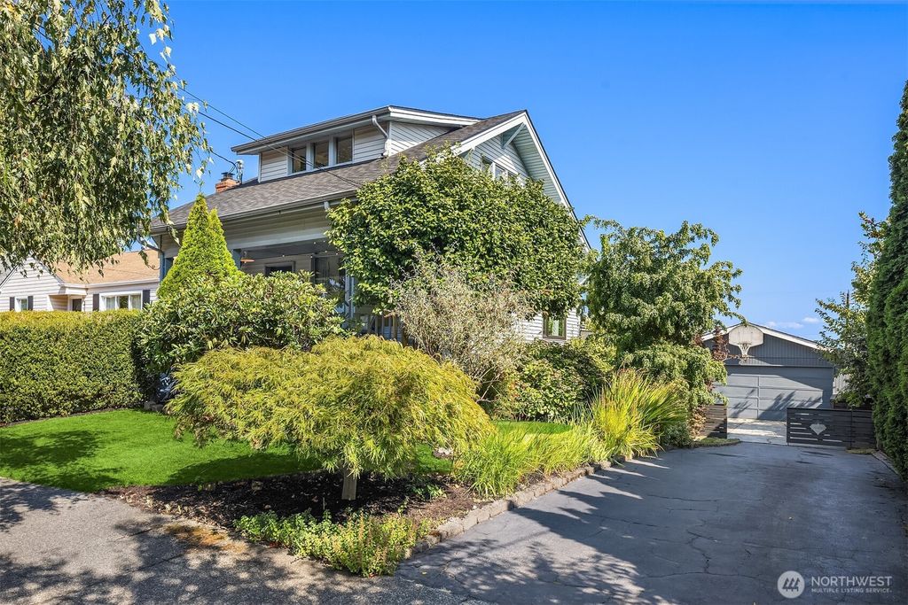 Photo of 3220 Belvidere Avenue SW, Seattle, WA 98126 (MLS # 2432688)