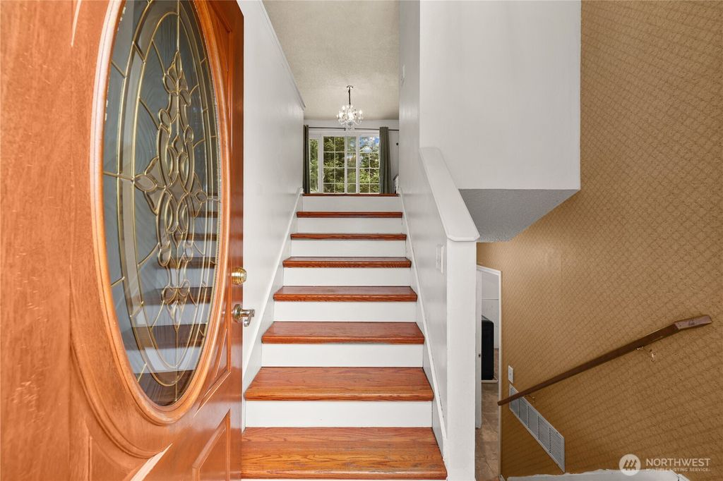 Photo of 26318 197th Place SE, Covington, WA 98042 (MLS # 2483018)