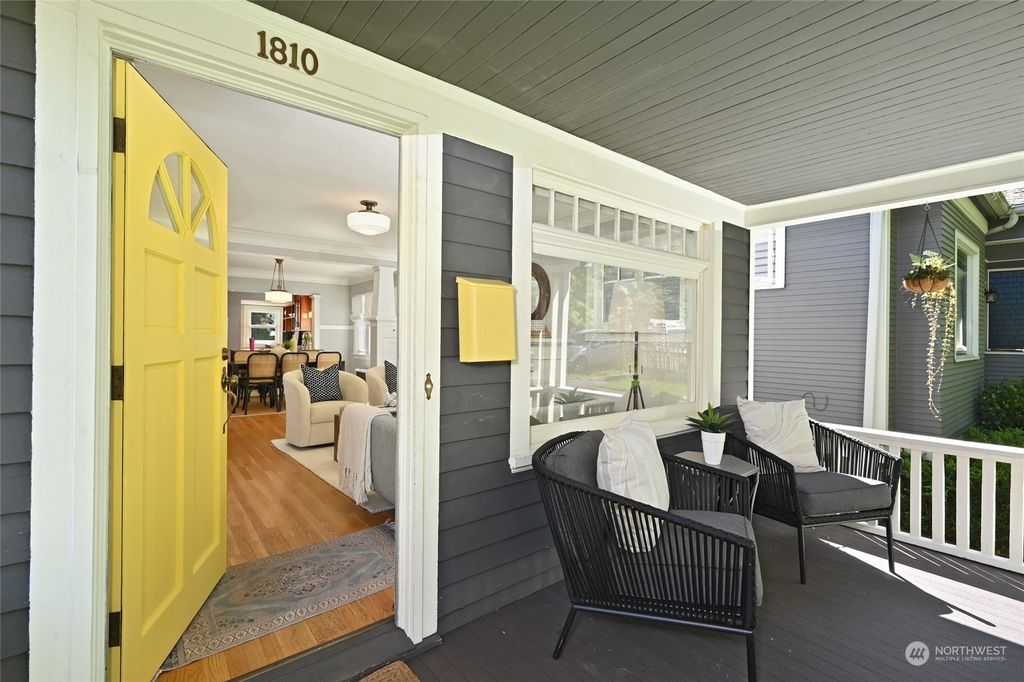 Photo of 1810 6th Avenue W, Seattle, WA 98119 (MLS # 2052178)