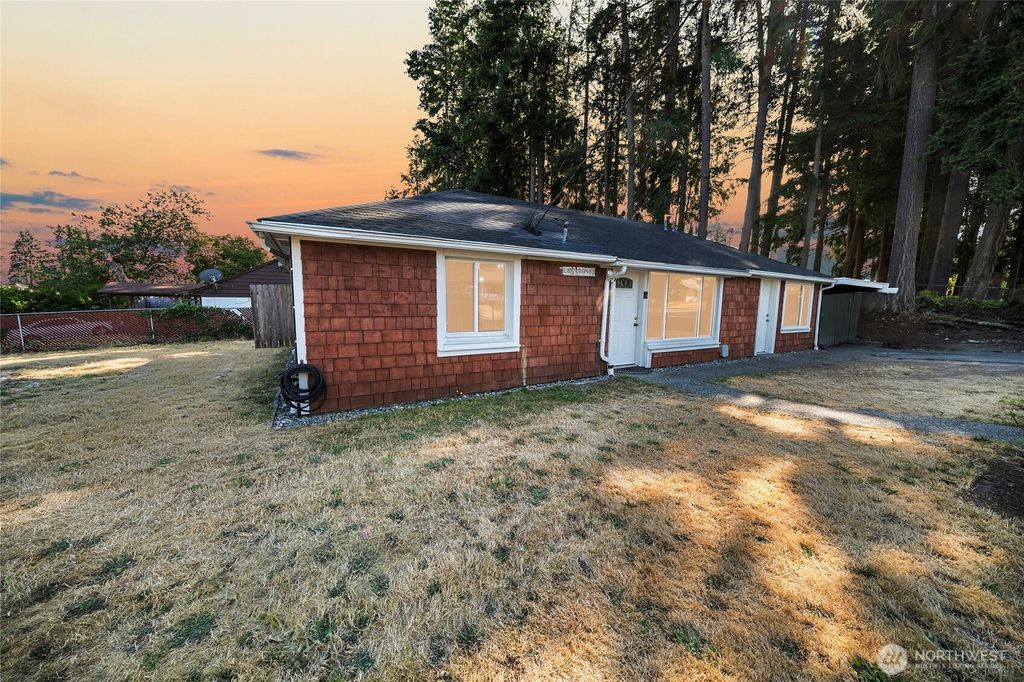 Photo of 4908 236th ST SW St, Mountlake Terrace, WA 98043 (MLS # 2418648)