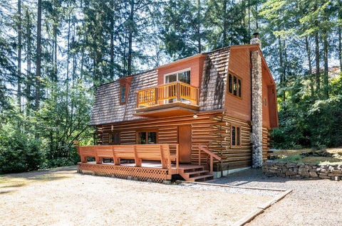 Photo of 879 9th Ave AVE, Fox Island, WA 98333 (MLS # 2553053)