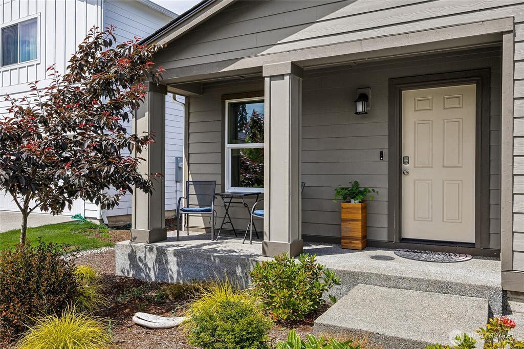 Photo of 4369 SE Woodford Court, Port Orchard, WA 98366 (MLS # 2536113)
