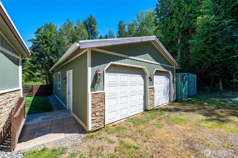 3695 Grandview Road