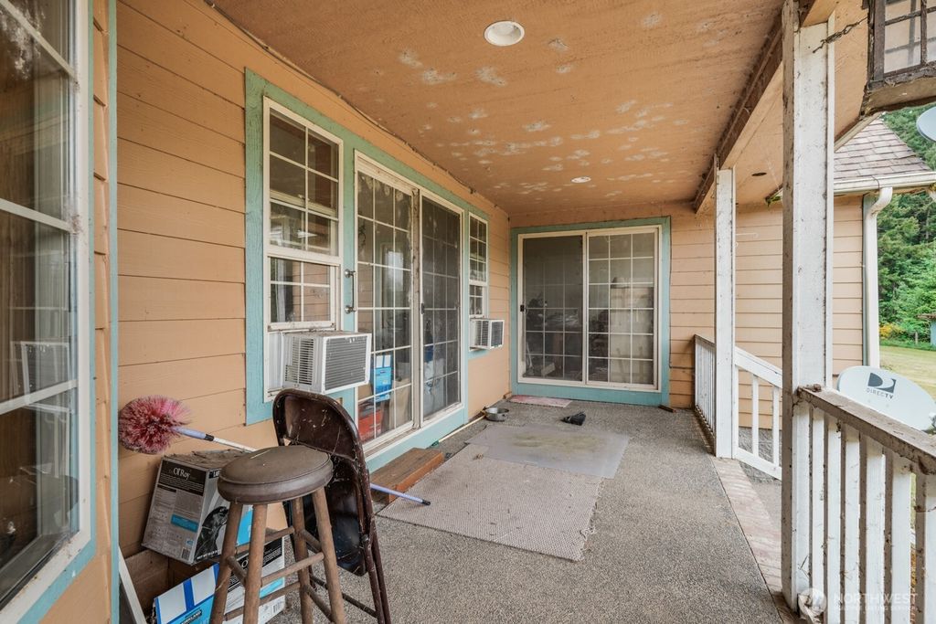 Photo of 2637 140th Avenue SW, Tenino, WA 98589 (MLS # 2503389)