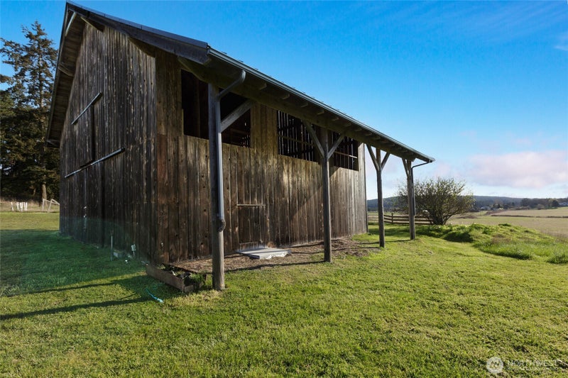 549 Davis Bay Road