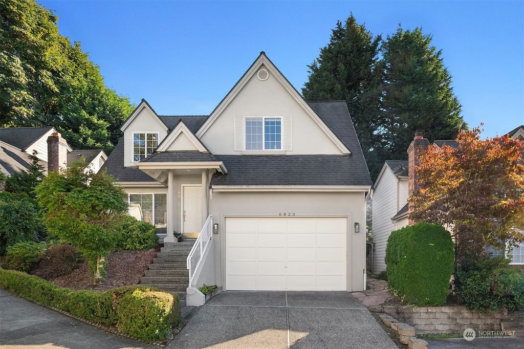 Photo of 6823 117th Avenue NE, Kirkland, WA 98033 (MLS # 2293952)