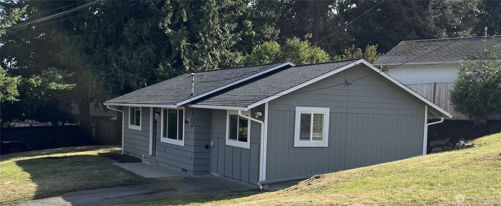 Photo of 5506 216 Street SW, Mountlake Terrace, WA 98043 (MLS # 2443108)