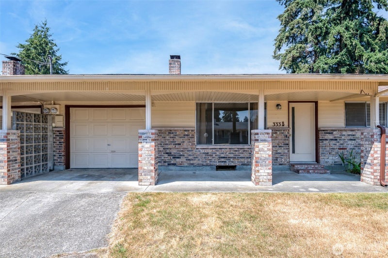 333 Choker Street SE A&B
