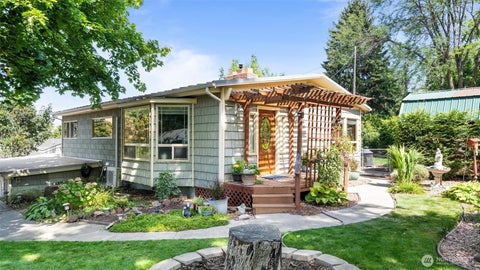 Photo of 209 S 7th Street, Dayton, WA 99328 (MLS # 2575354)