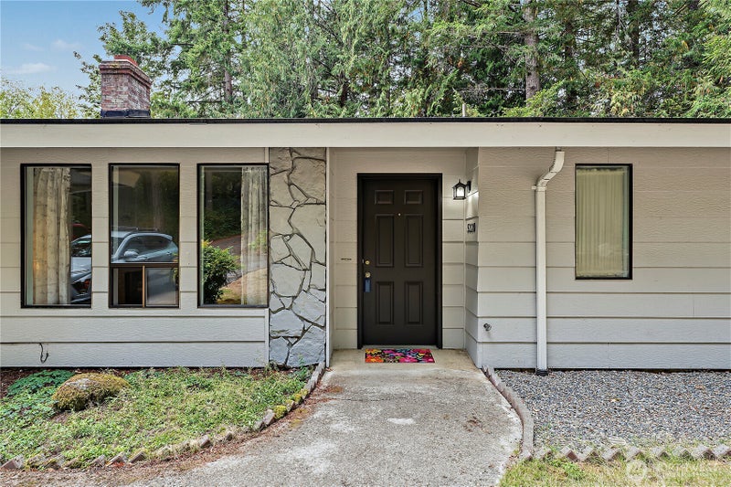 5320 46th Avenue Ct NW